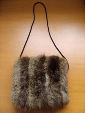 NEW NATURAL LONG HAIRED BEAVER FUR HAND MUFF HANDBAG PURSE WOMEN WOMAN 10" X 10"